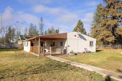 7767 Chamokane St, Ford, WA 99013