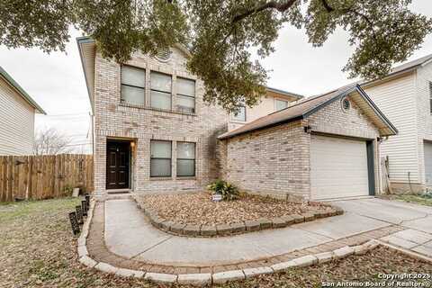 8223 LAUREL BND, San Antonio, TX 78250