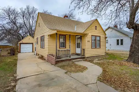 321 N Edwards Ave, Wichita, KS 67203