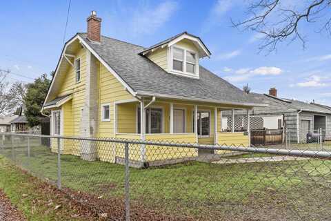 556 Haven Street, Medford, OR 97501