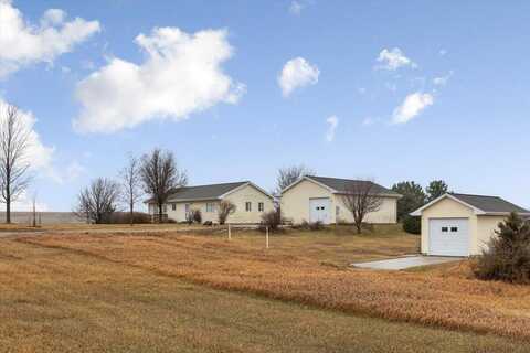 30979 TAMARACK Road, MINDEN, IA 51553