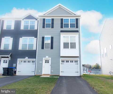 323 AVON DRIVE, RED LION, PA 17356