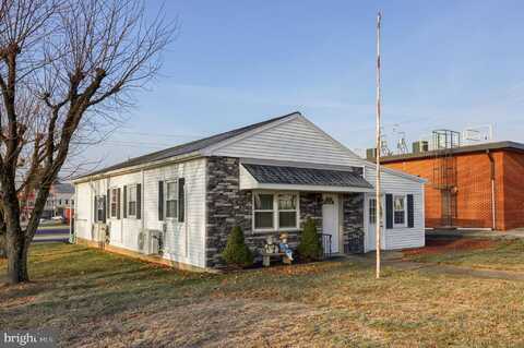 338 STEVENS AVENUE, BERNVILLE, PA 19506