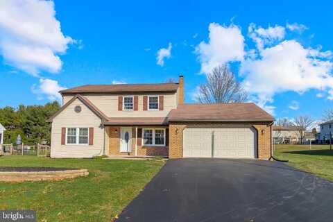 7 FAUSNACHT DRIVE, DENVER, PA 17517