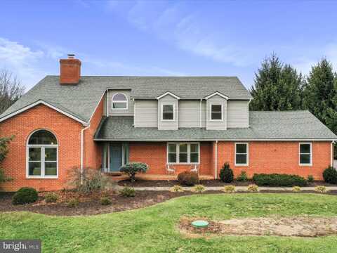 803 HORIZON WAY, MARTINSBURG, WV 25403