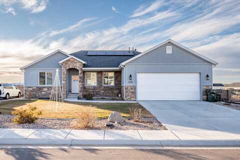 4285 N Tomahawk DR, Enoch, UT 84721