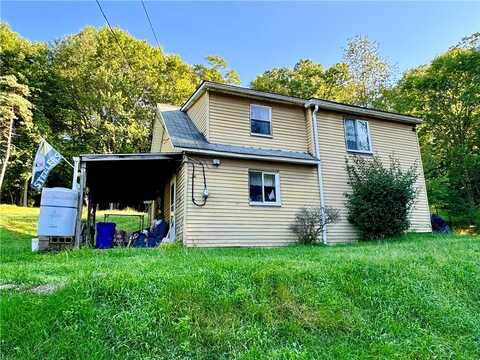 411 E Mowry, Potter Twp, PA 15061