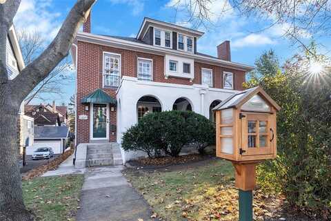 1449 Severn St, Squirrel Hill, PA 15217