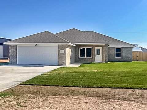 505 Pratt, Claude, TX 79019