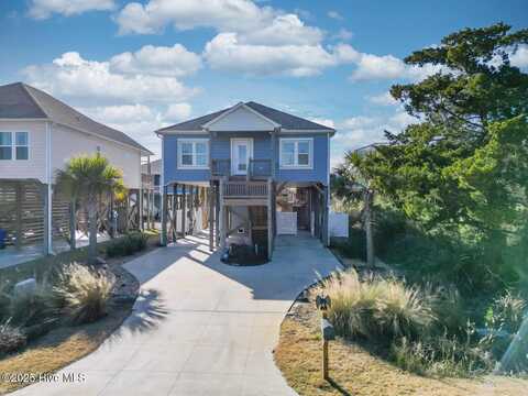 4317 E Pelican Drive, Oak Island, NC 28465