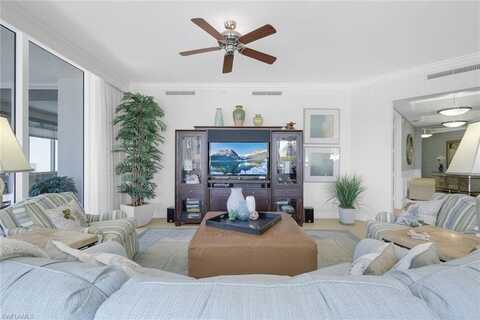 24031 Via Castella, BONITA SPRINGS, FL 34134