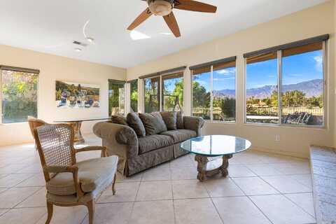 118 N Kavenish Drive, Rancho Mirage, CA 92270