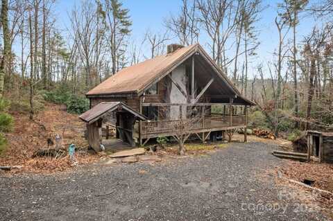 1694 Humpback Mountain Road, Spruce Pine, NC 28777