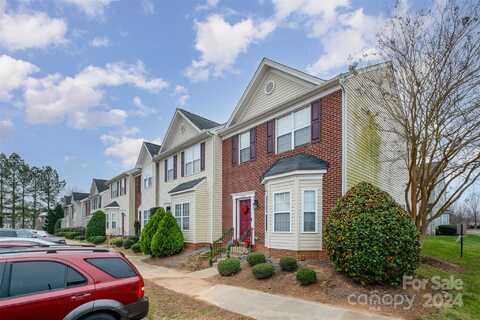 9533 Brackenview Court, Charlotte, NC 28214