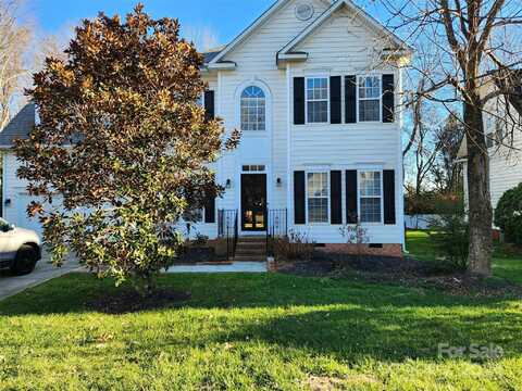 9718 Mitchell Glen Drive, Charlotte, NC 28277