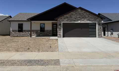623 Vermillion Avenue, Montrose, CO 81403