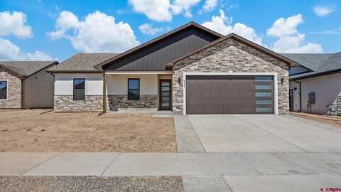 623 Vermillion Avenue, Montrose, CO 81403