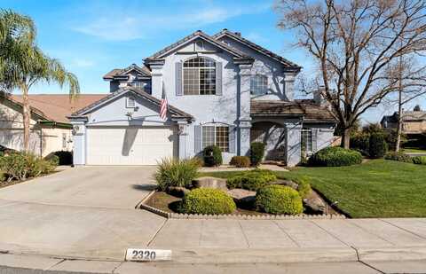 2320 Rush Avenue E, Fresno, CA 93730