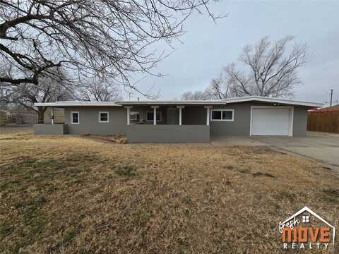 601 Moores Avenue, Garden City, KS 67846