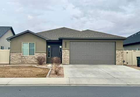 2484 Apex Avenue, Grand Junction, CO 81505