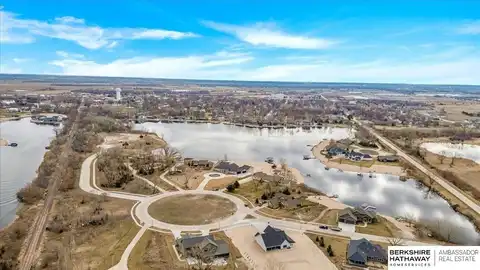 5713 N 284 Circle, Valley, NE 68064