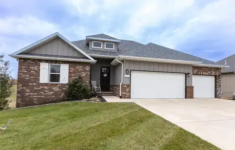 2117 N Bradbury Lane, Ozark, MO 65721