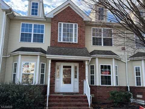 295 Pinelli Dr, Piscataway, NJ 08854