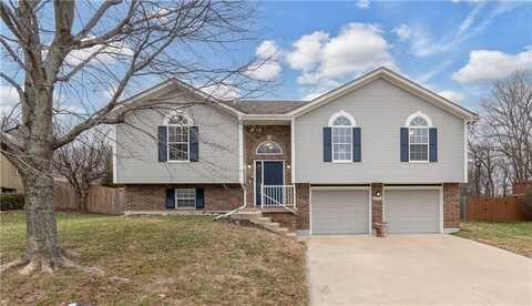 4620 SW 8TH Street, Blue Springs, MO 64015