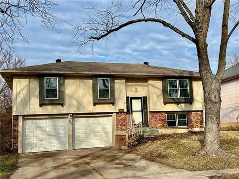 11605 Sycamore Drive, Kansas City, MO 63134