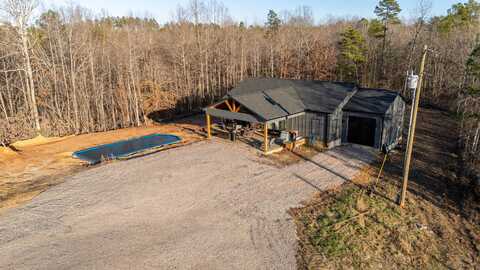 5439 HINES GIN, Selmer, TN 38375