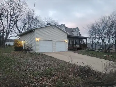 531 Lake Shore Drive, Saint Clair, MO 63077