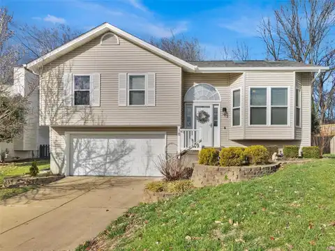 18 Red Cedar Court, Saint Charles, MO 63303