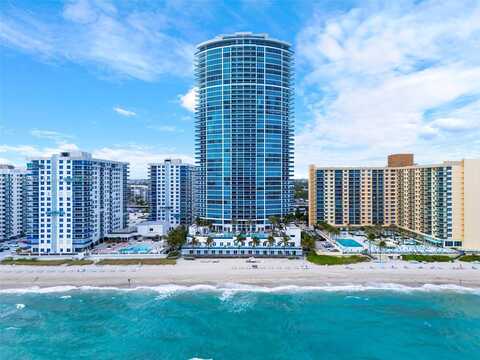 2711 S Ocean Dr, Hollywood, FL 33019