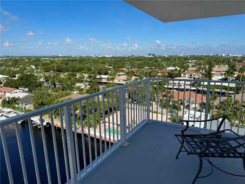 2881 NE 33rd Ct, Fort Lauderdale, FL 33306