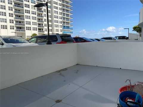 3001 S Ocean Dr, Hollywood, FL 33019