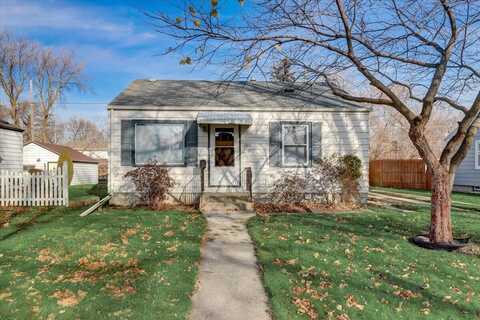 1016 E Holt Ave, Milwaukee, WI 53207