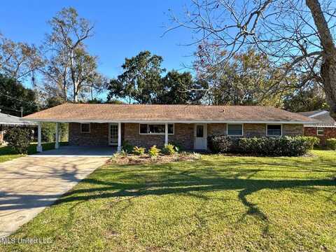 611 S Forest Avenue, Long Beach, MS 39560