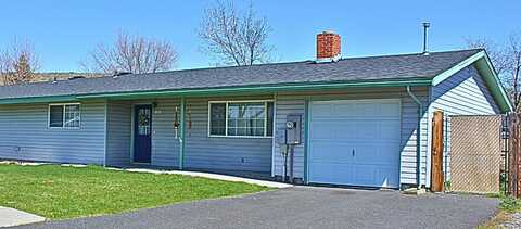 10363 McGuire Avenue, Klamath Falls, OR 97603