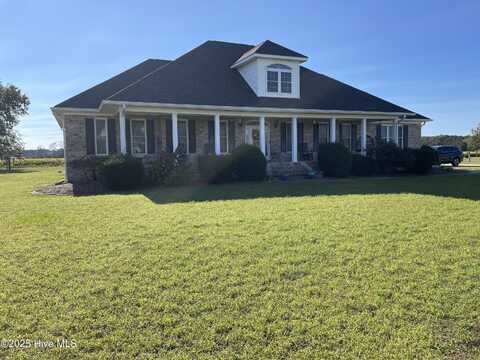 203 Edgerton Farm Drive, Pikeville, NC 27863