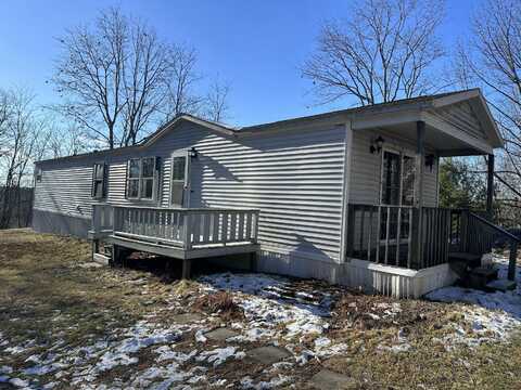 84 Litchfield Road, Bowdoin, ME 04287