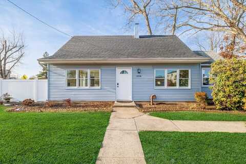 1406 Little Neck Avenue, Bellmore, NY 11710