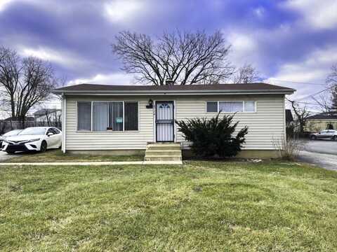 8724 S Roberts Road, Hickory Hills, IL 60457