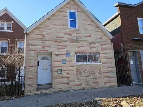 2802 S Homan Avenue, Chicago, IL 60623