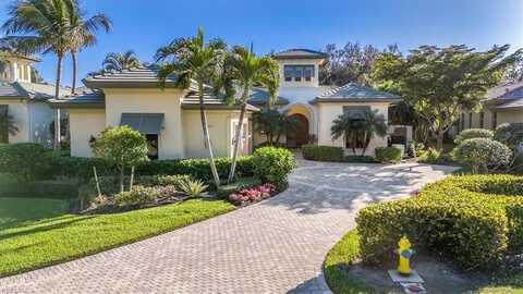 28724 La Caille, NAPLES, FL 34119