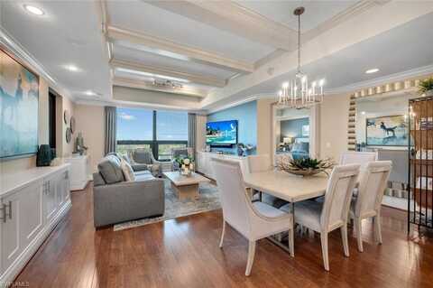 9115 Strada, NAPLES, FL 34108