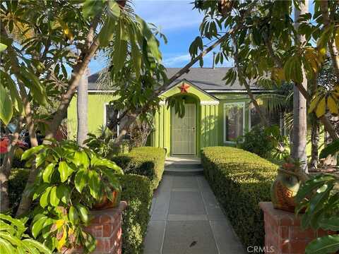 1817 Poinsettia Street, Santa Ana, CA 92706