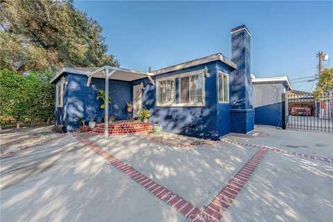 6008 Simpson Avenue, North Hollywood, CA 91606