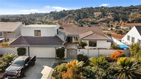 3037 Lakemont Drive, Fallbrook, CA 92028