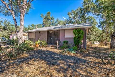 15966 33rd Avenue, Clearlake, CA 95422