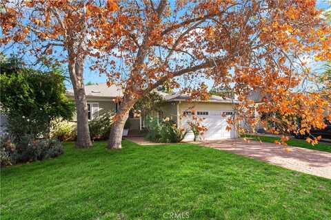 5702 Vesper Avenue, Sherman Oaks, CA 91411